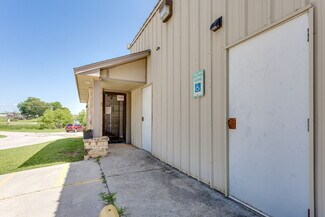 Plus de détails pour Portfolio of 2 Income Producing Props – à vendre, Newcastle, OK