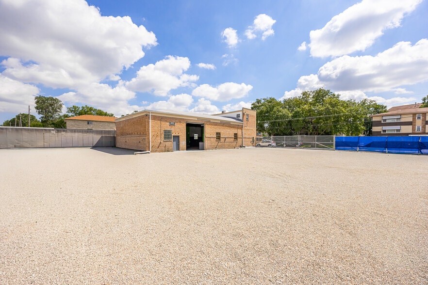 4520 Rumsey Ave, Oak Lawn, IL à vendre - Photo du bâtiment - Image 3 de 21