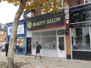 174 High Rd, London for lease Building Photo- Image 1 of 1