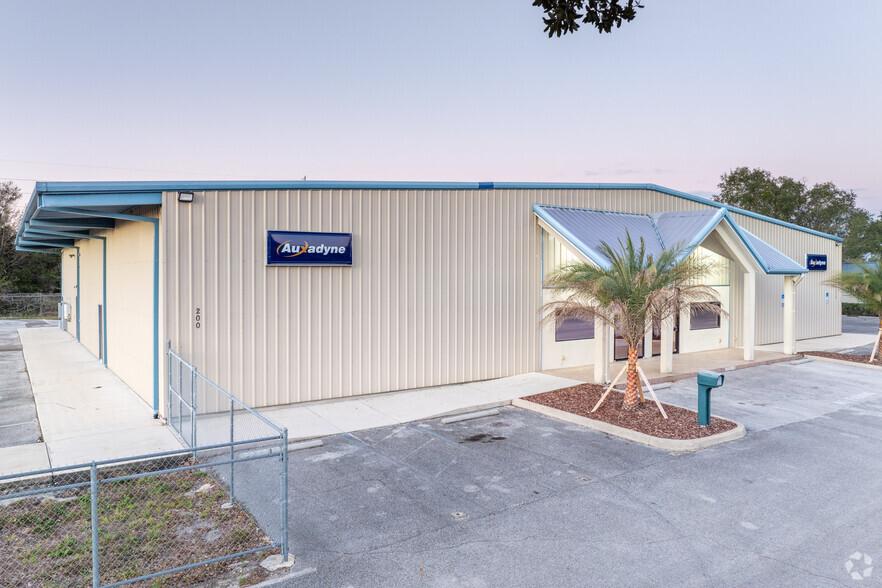 200 NE Commercial Cir, Keystone Heights, FL for sale - Primary Photo - Image 1 of 20