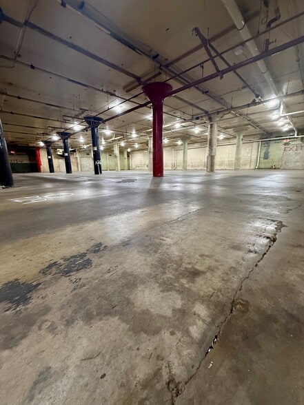 150 S Main St, Wood-Ridge, NJ for lease - Interior Photo - Image 3 of 7