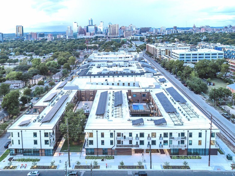 1800 E 4th St, Austin, TX à vendre - Photo du bâtiment - Image 2 de 21