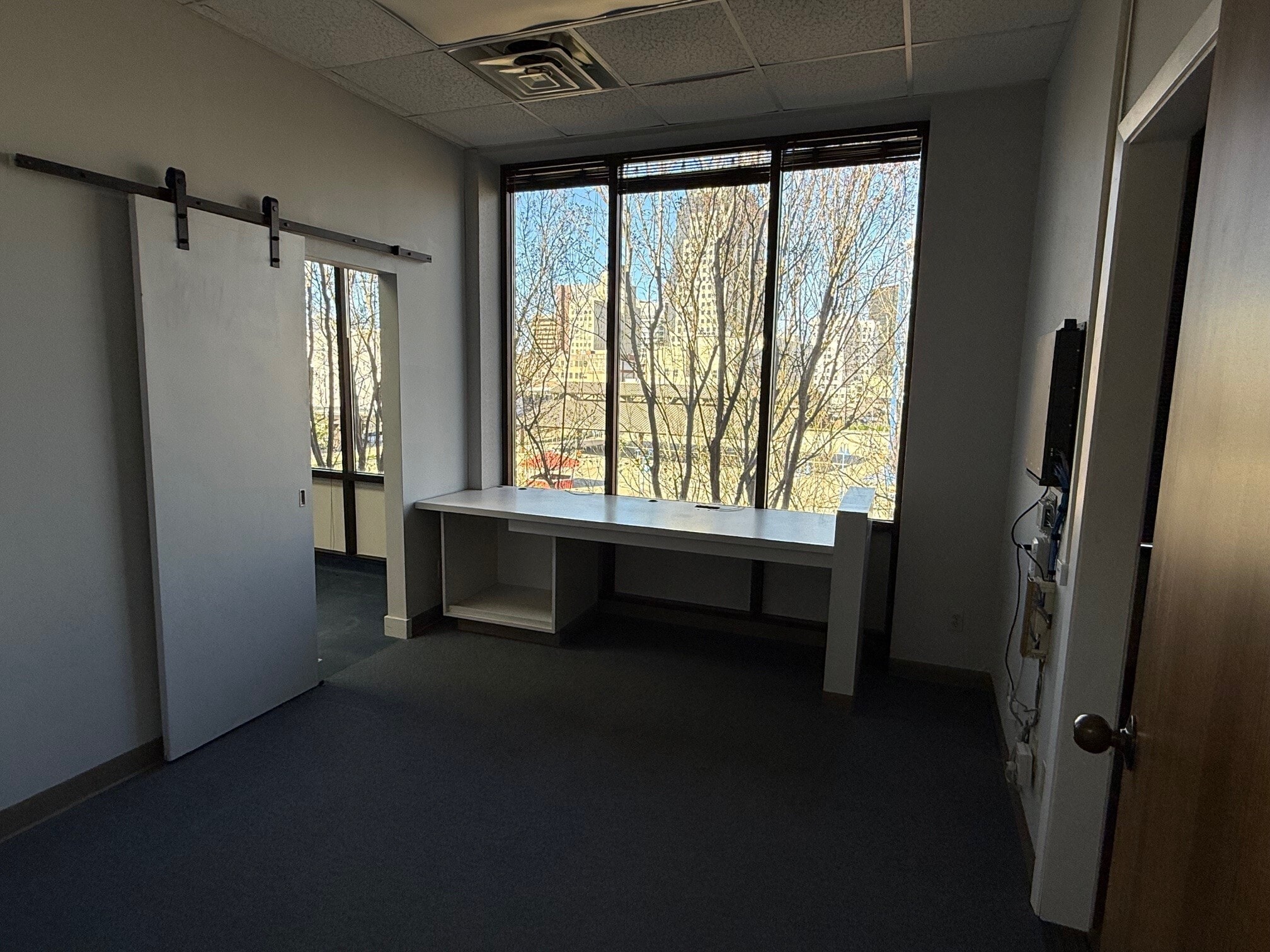 800 N Spring St, Shreveport, LA for lease Interior Photo- Image 1 of 6