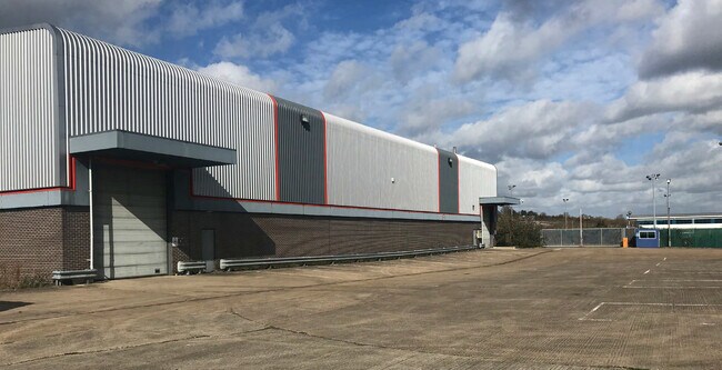 Plus de détails pour Station Rd, Irthlingborough, Irthlingborough - Industriel à louer