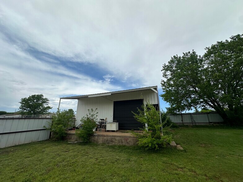 3145 SE 44th St, Newcastle, OK à vendre - Photo du bâtiment - Image 2 de 7