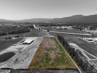 Plus de détails pour 550 Ford Rd, Ukiah, CA - Terrain à vendre