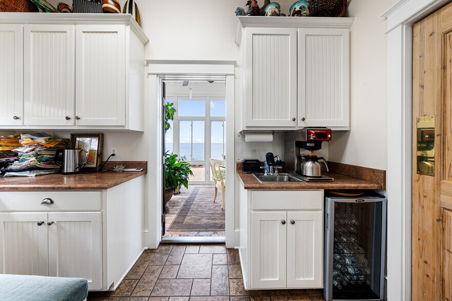 202 S Mobile St, Fairhope, AL à vendre - Photo du bâtiment - Image 3 de 94