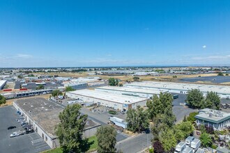 8165 Signal Ct, Sacramento, CA - AERIAL  map view - Image1