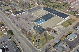 400 S Sycamore Ave, Sioux Falls, SD for lease Interior Photo- Image 1 of 11