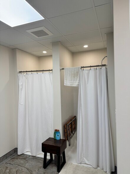 30 Jackson Rd, Medford, NJ à vendre - Photo du bâtiment - Image 2 de 7