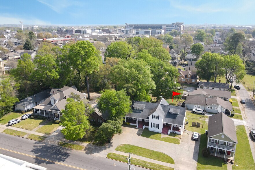 1021 Queen City Ave, Tuscaloosa, AL à vendre - Photo du bâtiment - Image 2 de 25
