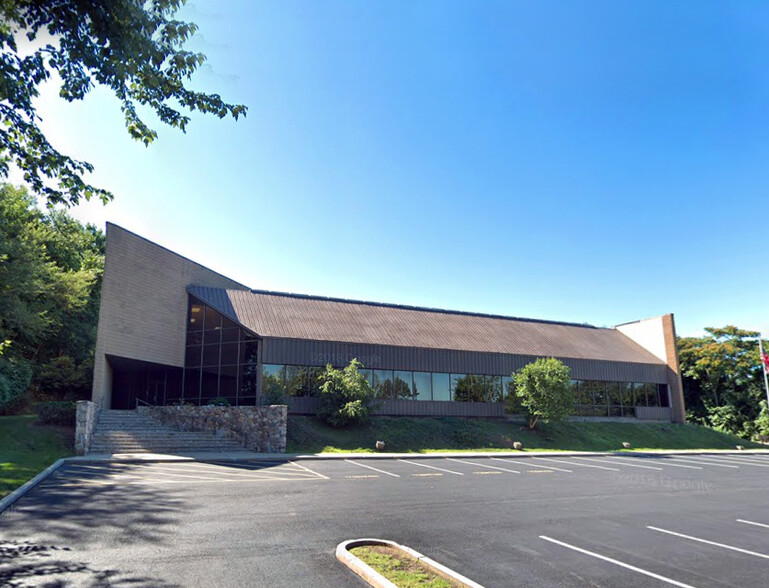 500 Corporate Dr, Mahwah, NJ for sale - Building Photo - Image 3 of 5