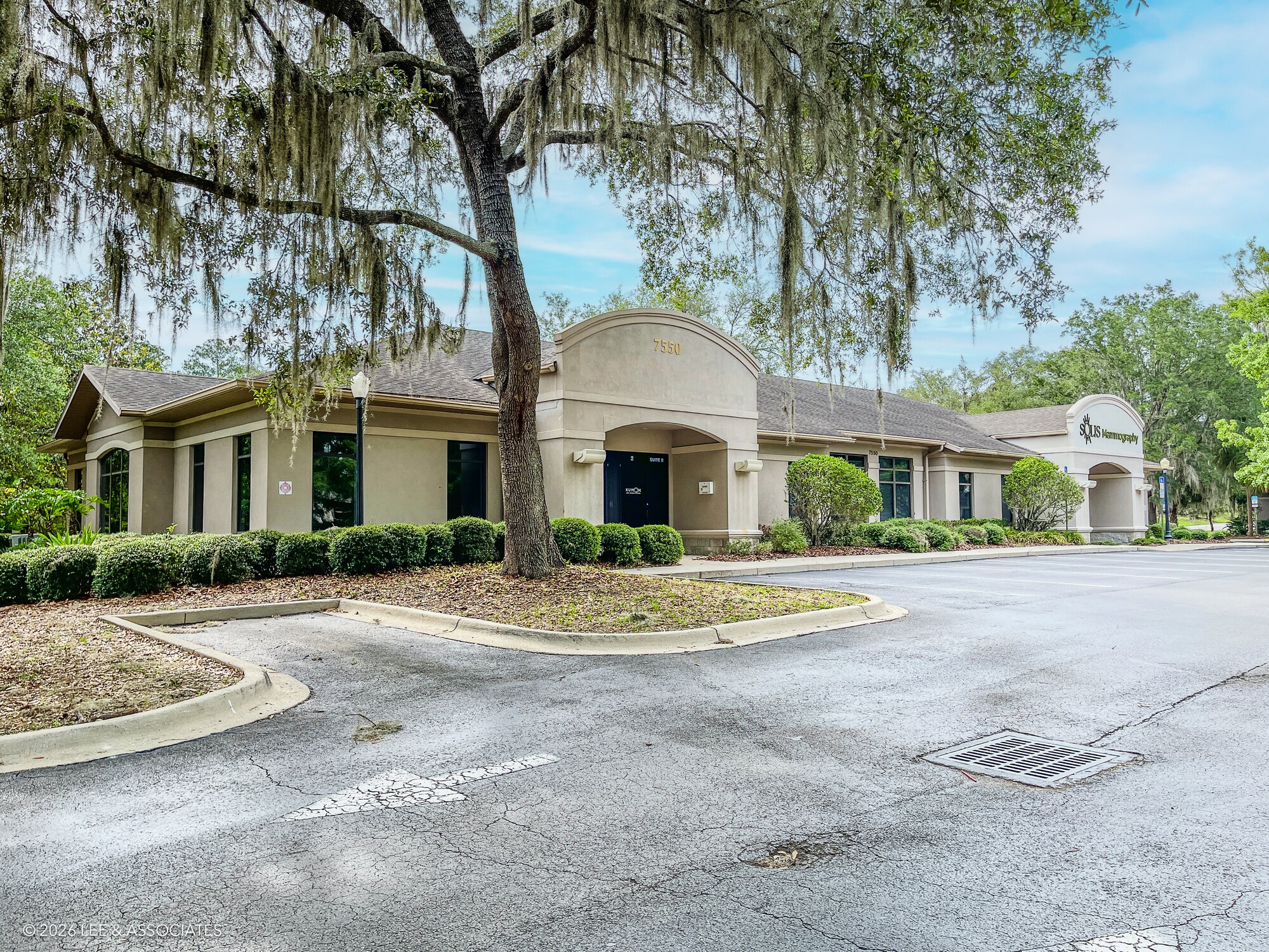 7550 W University Ave, Gainesville, FL à vendre Photo du bâtiment- Image 1 de 15