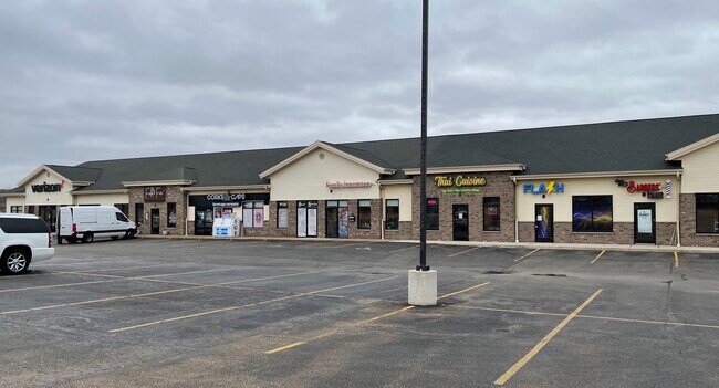 Plus de détails pour N1788 Lily of the Valley Dr, Greenville, WI - Commerce de détail à louer
