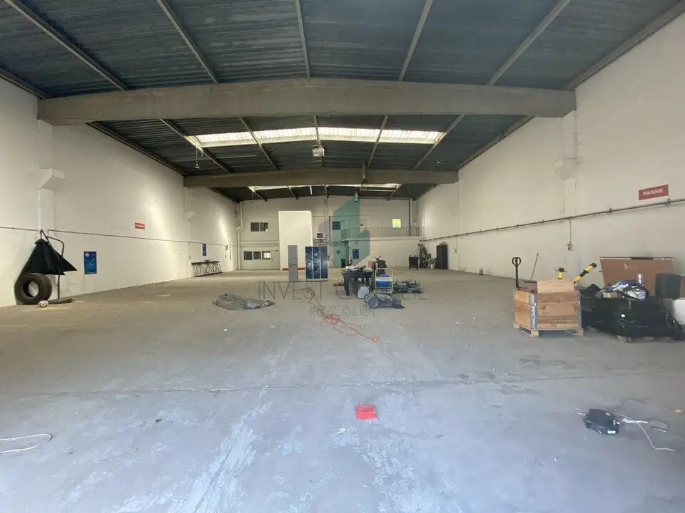 Flex in SAINT-OUEN-L'AUMONE for lease Building Photo- Image 1 of 3