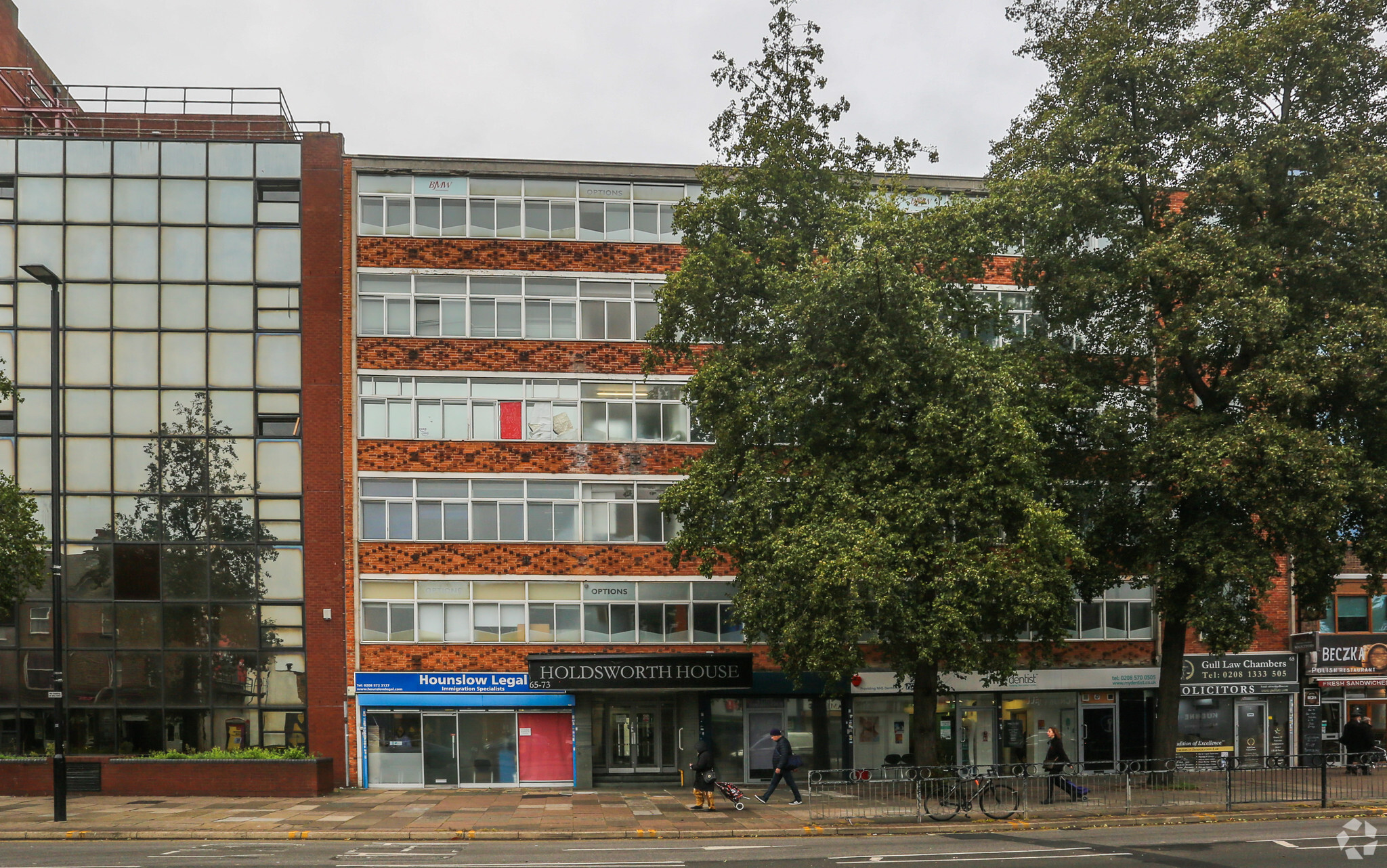 63-73 Staines Rd, Hounslow for lease Primary Photo- Image 1 of 5