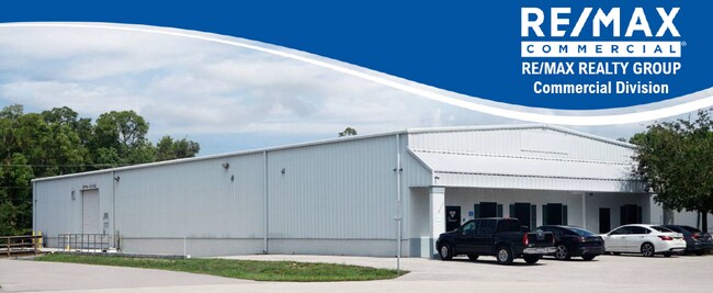 Plus de détails pour 11880 Lacy Ln, Fort Myers, FL - Industriel à vendre