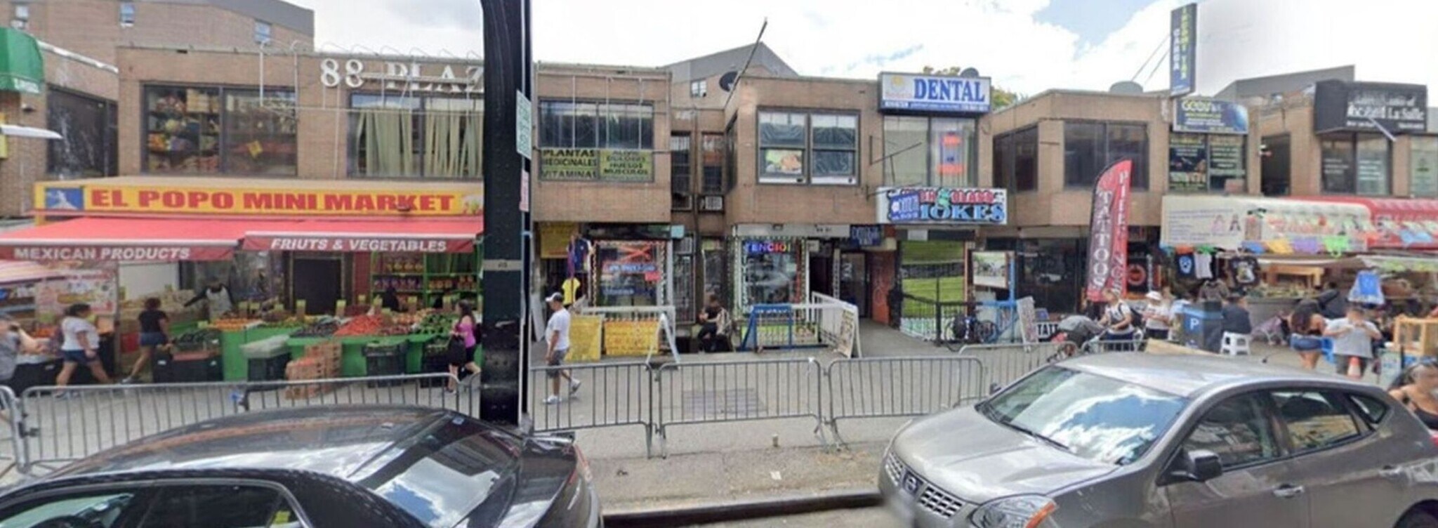 8822 Roosevelt Ave, Jackson Heights, NY for lease Primary Photo- Image 1 of 15