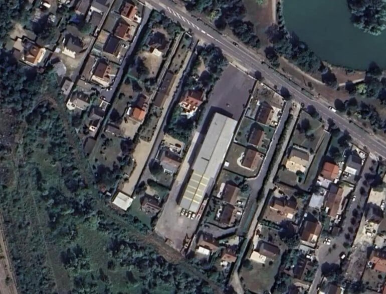 Bureau dans Porcheville à louer - Aérien - Image 2 de 10