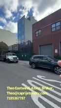 130-132 Bayard St, Brooklyn, NY à louer - Vidéo sur l’inscription commerciale