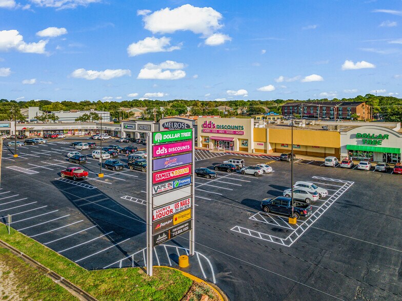 5100-5198 Avenue H, Rosenberg, TX à louer - Photo du bâtiment - Image 1 de 14