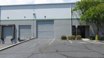 990-996 Packer Way, Sparks NV - Warehouse