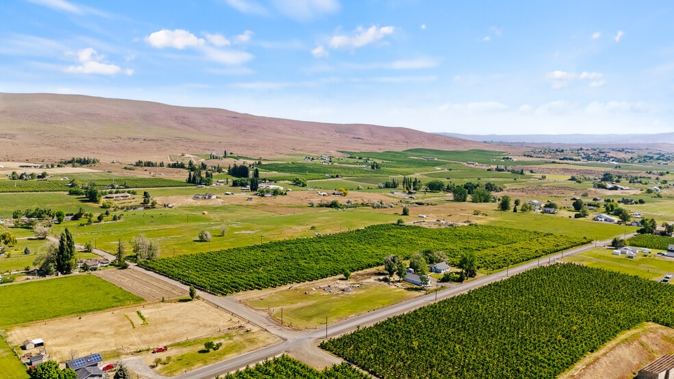 Tieton Drive, Yakima, WA for sale - Building Photo - Image 2 of 10