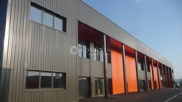 Office in Arnas for lease - Building Photo - Image 3 of 6