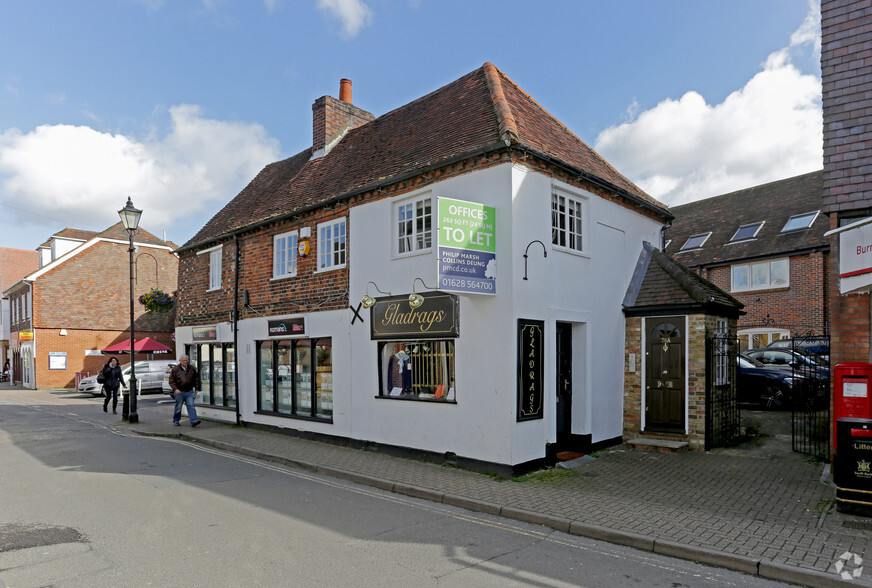 76-78 High St, Burnham for sale - Primary Photo - Image 1 of 9