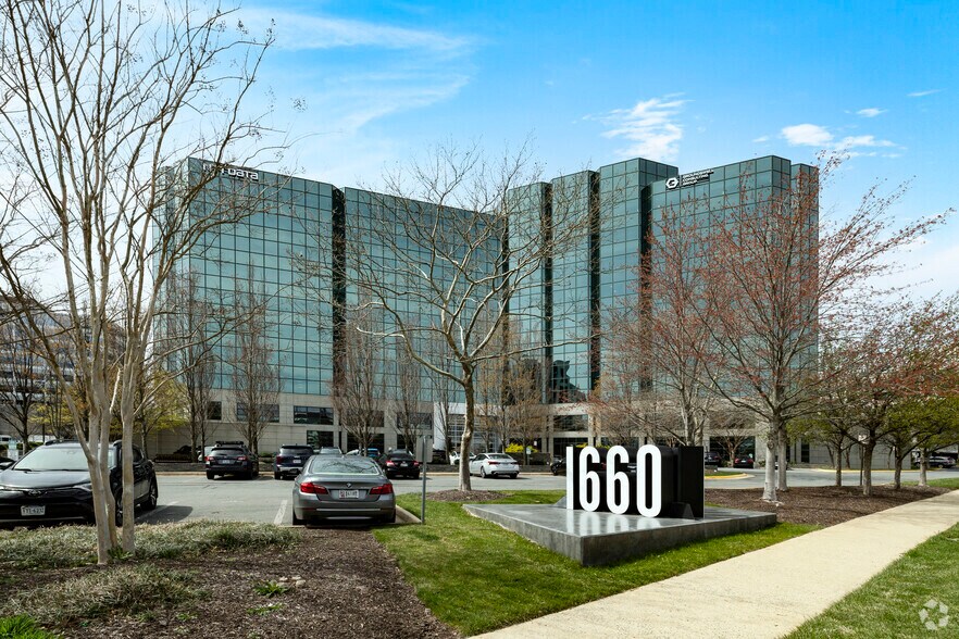 1660 International Dr, McLean, VA for lease - Building Photo - Image 1 of 10