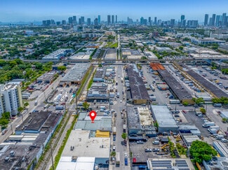 Plus de détails pour 1305 NW 22nd St, Miami, FL - Industriel à vendre