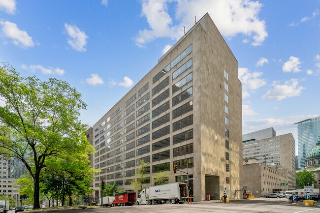 More details for 1060 Boul Robert-Bourassa, Montréal, QC - Office, Retail for Lease