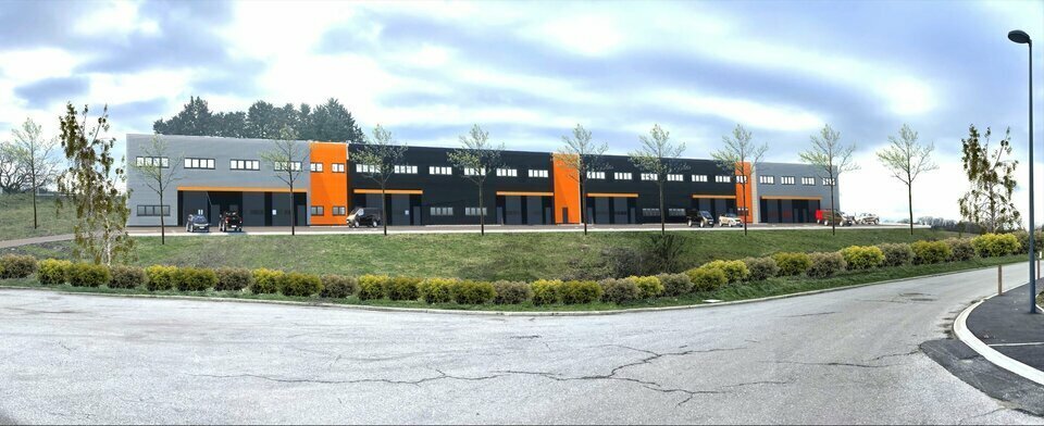 Flex in Charancieu for sale - Building Photo - Image 1 of 8