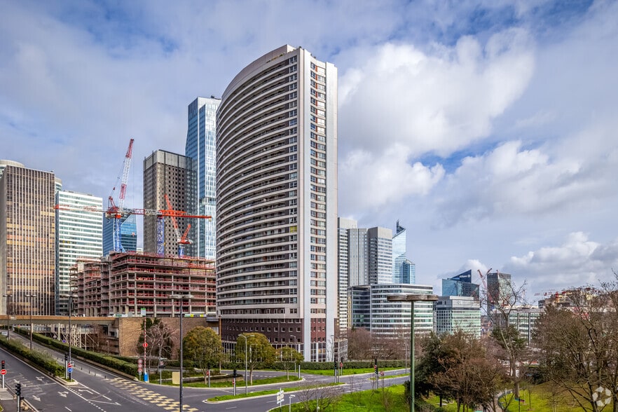 1 Place Du Sud, Puteaux for lease - Primary Photo - Image 1 of 20