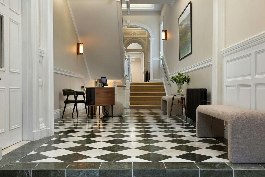 22 Queen St, Edinburgh à louer - Photo du bâtiment - Image 2 de 9