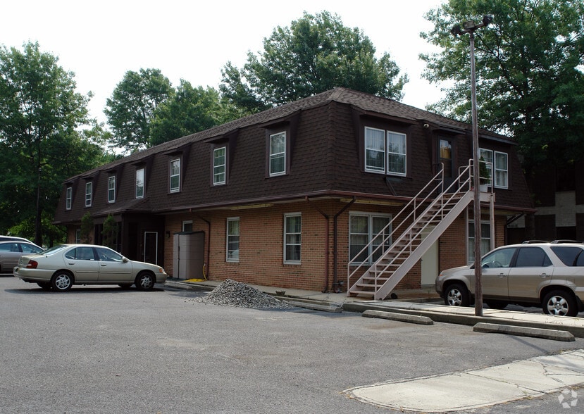 510 S Burnt Mill Rd, Voorhees, NJ for lease - Building Photo - Image 3 of 37