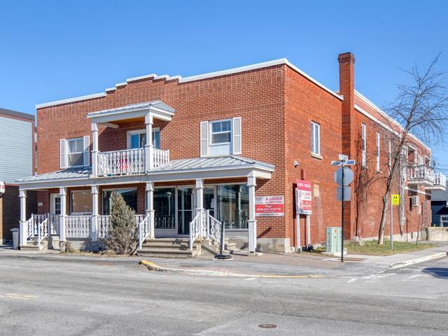 168-170 Boul Sainte-Anne, Sainte-anne-des-plaines, QC à vendre - Photo principale - Image 1 de 1