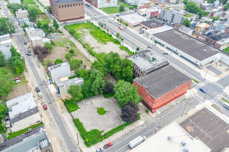 2300-2304 N American St, Philadelphia, PA for lease - Building Photo - Image 2 of 9