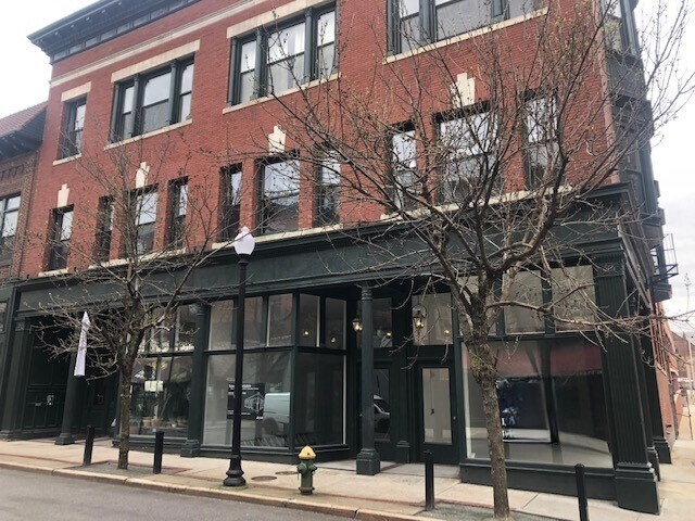 225 Weybosset St, Providence, RI à louer - Photo du bâtiment - Image 2 de 31