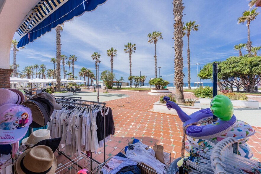 Paseo Marítimo, 1, Salobreña, Granada à vendre - Photo du bâtiment - Image 2 de 18