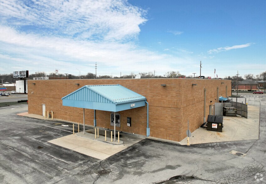 6191 N Keystone Ave, Indianapolis, IN à vendre - Photo du bâtiment - Image 2 de 7