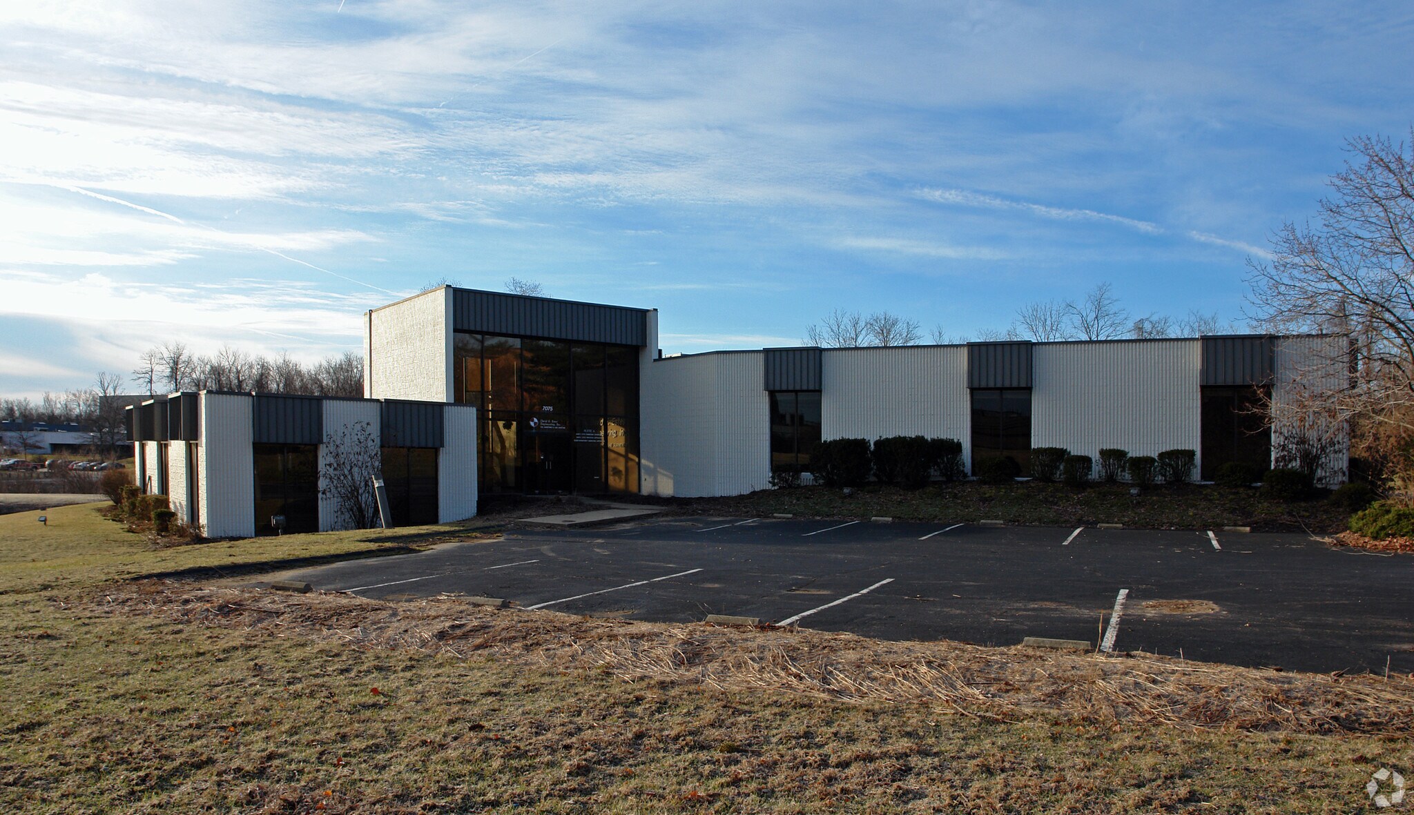 7075 Industrial Rd, Florence, KY for lease Building Photo- Image 1 of 4