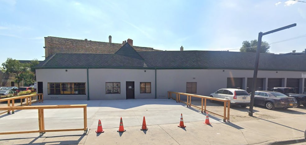 958 N California Ave, Chicago, IL for lease - Building Photo - Image 3 of 5