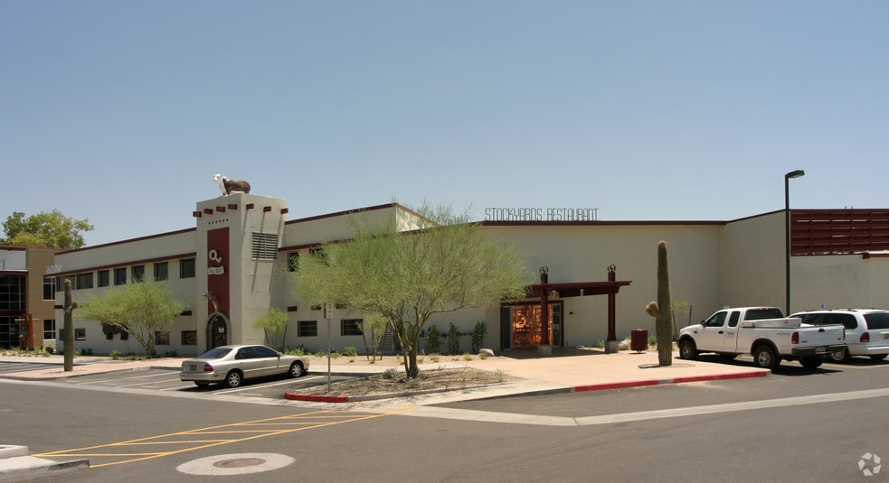 5009 E Washington St, Phoenix, AZ for sale - Building Photo - Image 2 of 8