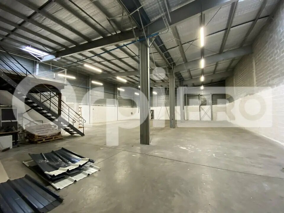 Flex in Vaulx-en-Velin for lease Interior Photo- Image 1 of 6