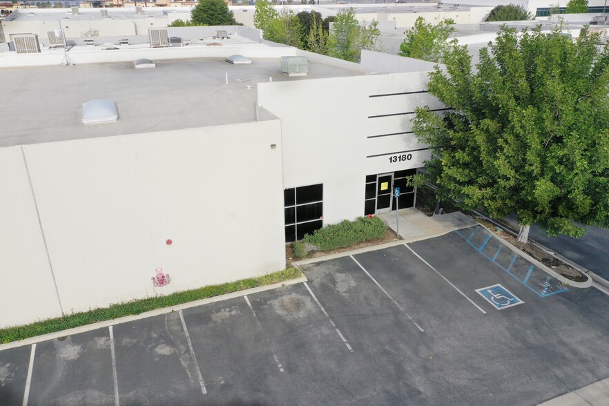 13180 Spring St, Baldwin Park, CA for lease - Primary Photo - Image 1 of 11