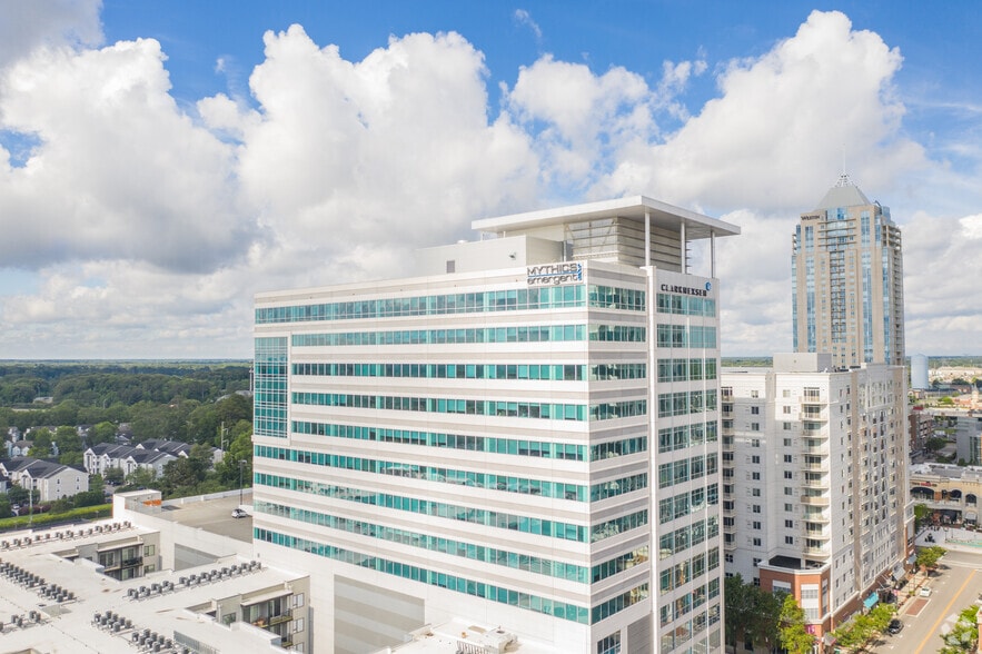 4525 Main St, Virginia Beach, VA for lease - Building Photo - Image 2 of 7