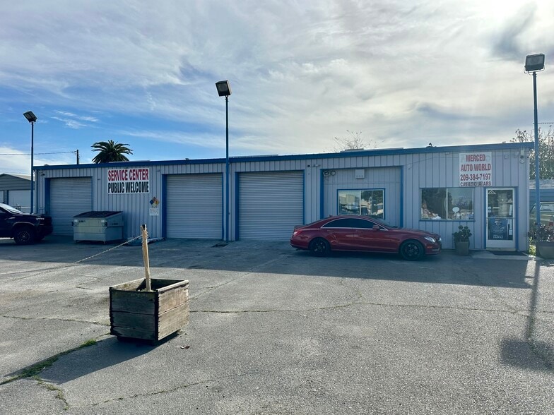 1450 W Main St, Merced, CA à vendre - Photo principale - Image 2 de 32