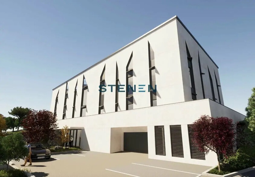 Office in Aix-en-Provence for lease - Building Photo - Image 3 of 6