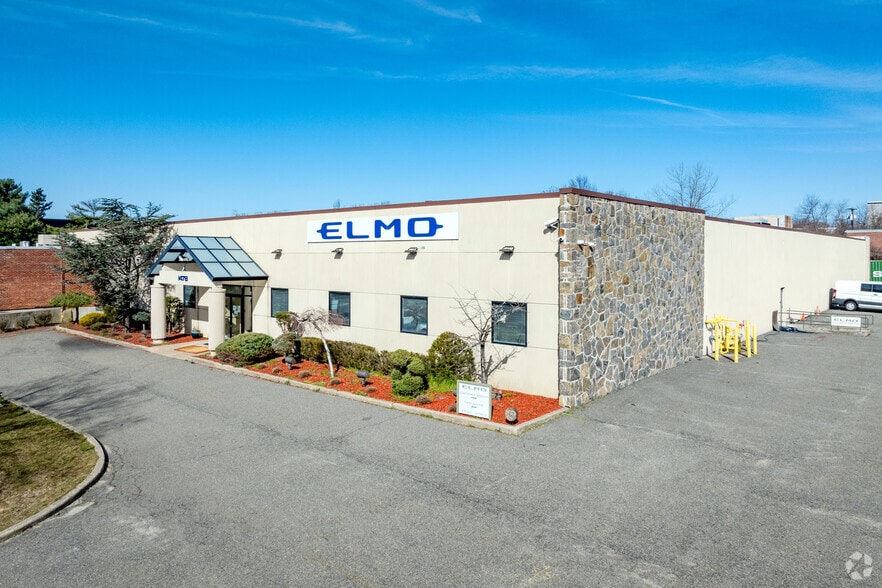 1478 Old Country Rd, Plainview, NY for sale - Primary Photo - Image 1 of 12